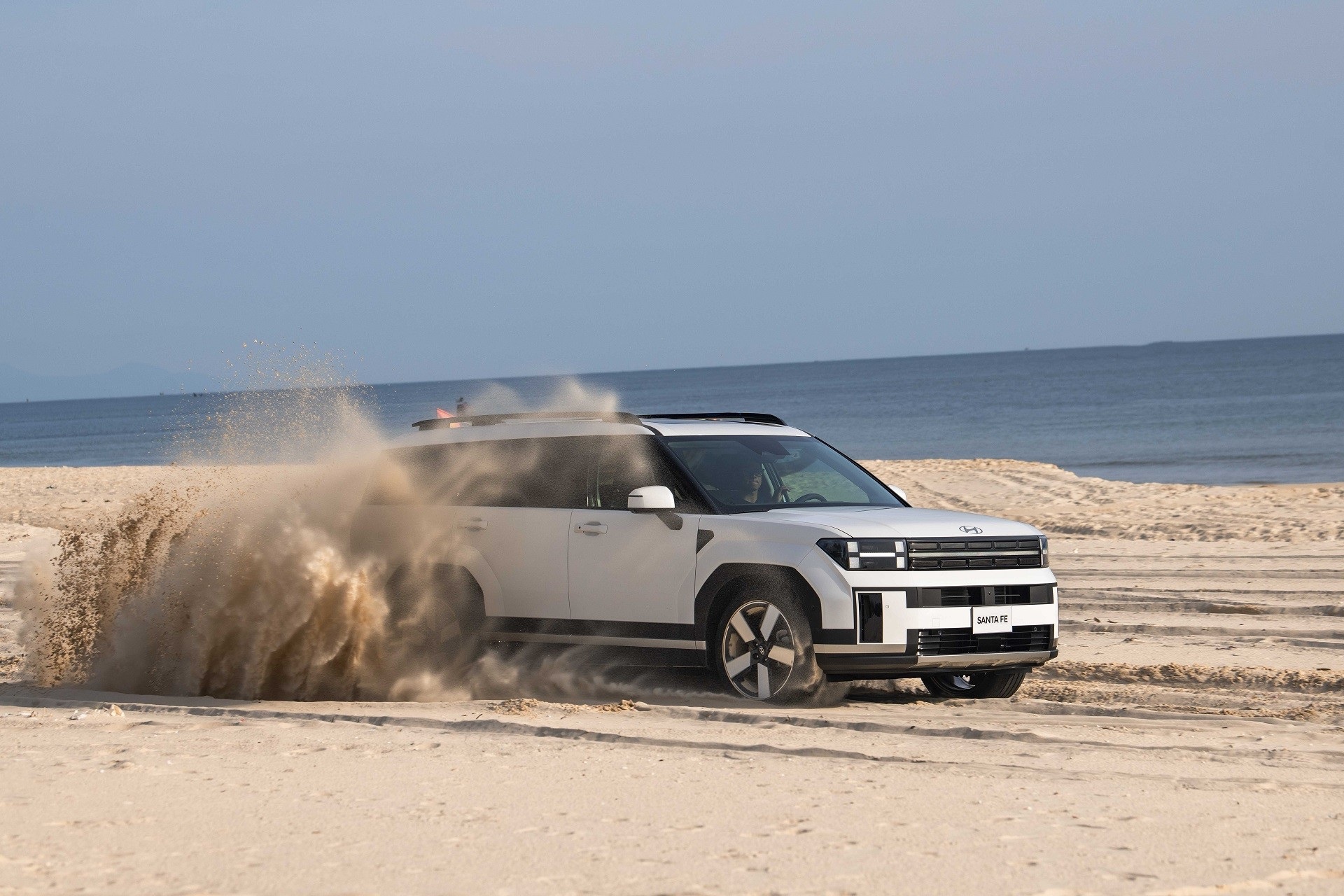 NEW HYUNDAI SANTAFE 2025